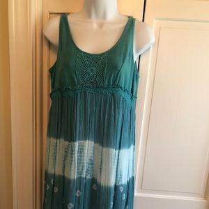 Blue/white gauze summer dress